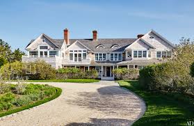 A Southampton Beach House Gets A Makeover By David Netto And David Hot Architectural Digest Discover a property deal right now on gumtree!