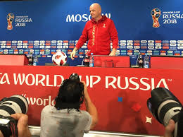 Perubahan waktu pelaksanaan ini juga berimbas bagi liga inggris yang biasanya terdapat 'boxing day' di penghujung tahun. Fifa Putuskan Piala Dunia Qatar 2022 Diselenggarakan Di Musim Dingin