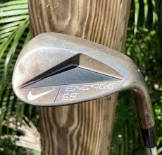 ナイキ エンゲージ ウェッジ