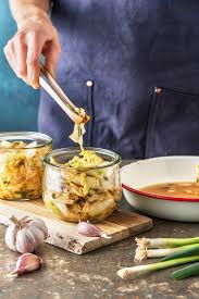 Gemuse Fermentieren Leicht Gemacht Diy Sauerkraut Kombucha Fermentation Lebensmittel Kimchi Haltbarkeit Fermentieren Kimchi Rezept Kimchi Rezepte