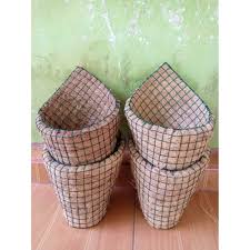 Maybe you would like to learn more about one of these? Pot Sabut Kelapa Model Kerucut Pot Bunga Anggrek Gantung Dan Tempel Terbaru Agustus 2021 Harga Murah Kualitas Terjamin Blibli