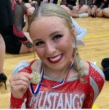 Chris Hoster's Instagram, Twitter & Facebook