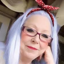 Dallas Lyons (ddasue56)