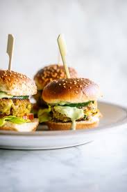 Quinoa Burger Recipe With Green Goddess Aioli Le Petit Eats Recipe Quinoa Burger Recipe Mini Burgers Burger