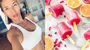 Tuż po świętach dwie najsłynniejsze polskie trenerki z rozbrajającą szczerością z kolei ewa chodakowska podzieliła się z fanami zabawnym filmem, w którym mówi: Ewa Chodakowska Podzielila Sie Przepisem Na Fit Lody Jednoczesnie Przestrzegla Przed Wiekszoscia Sorbetow Aktualnosci24