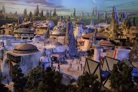 Chapek also shared details on galaxy's edge as it comes to life at both disneyland resort and walt disney world resort. Massive Cantina And Star Wars Hotel Coming To Disney World Eater