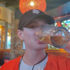 Brendan Sanchez (@itsbrendanangelo) • Instagram photos and videos