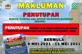 It has a capacity of 15,000 people and is situated among 13 acres (53,000 m2) of beautiful gardens. Dua Masjid Di Kuala Lumpur Ditutup Beresiko Tularkan Covid 19