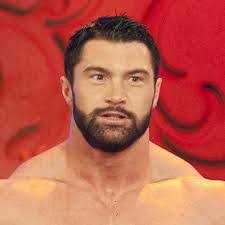 Ryan Wales's Instagram, Twitter & Facebook