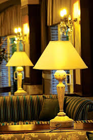 Paper Shaded Tamble Lamp With Off White Stone Body Kirik Beyaz Tas Govdeli Ve Kagit Baslikli Abajur Aydinlatmatasarimi Aydinlatma Tasarimi Abajur Lamba