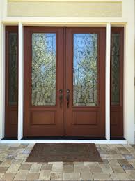 Let the beautiful wood grain of a mahogany or rustic walnut door shine through. 75 Beautiful Traditional Double Front Door Pictures Ideas July 2021 Houzz