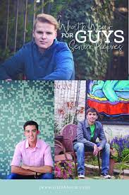 What To Wear For Senior Pictures What To Wear For Guys Senior Pictures Senior Picture Outfit Ideas Seniorphotography Seniorpor Alte Bilder Senioren Bilder