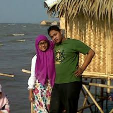Lagu mirnawati ini didistribusikan oleh label alunan senada records. User105434813 S Stream
