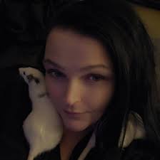 An absolutely beautiful morning of spoiling myself today with a fresh cut n  style at Scissor Sisters, thankyou to the lovely Karissa Campbell! 💜 Then  off to Indulge Beauty Salon