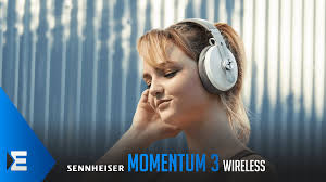 They sound really fantastic and the lightweight portability of the design makes them super easy to get around with. Ein Maybach Unter Den Bluetooth Kopfhorern Sennheiser Momentum 3 Im Test Play Experience