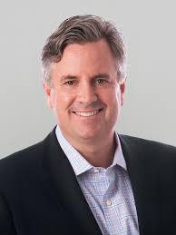 Robert Bo's Instagram, Twitter & Facebook