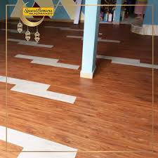 Dengan berbagai koleksi yang tersedia dengan daftar harga rp rp 13.400 hingga rp rp 33.000.000, vinyl memang memiliki rangkaian produk yang sesuai dengan segala kondisi keuangan anda. Lantai Vinyl Mix And Match Susunan Lantai Vinyl Tidak Semestinya Terhad Pada Satu Warna Dan Corak Tahukah Anda Campuran Lantai Vinyl Yang Berbeza Dari Segi Warna Dan Corak Mampu Menaikkan Seri Sesuatu