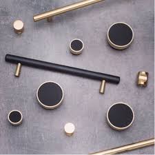 It's time to explore australia's widest selection of beautiful kitchen and drawer handles. Stylish Handles To Refresh Your Interiors Or Update Tired Furniture Style Curator