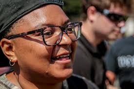 Confederate protesters, activists face off in Pittsboro