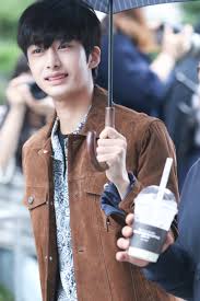 Buzzfeed staff up to the challenge? Chae Hyungwon Image 119528 Asiachan Kpop Image Board