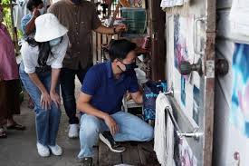 ในเฟซบุ๊ก ภัทร จึงกานต์กุล ผู้ประกาศข่าวคนดัง โพสต์ข้อความระบุว่า แด่ เพื่อนๆ พี่ๆ น้องๆ ทุกคน. 5sddu4zwip6dum