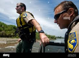 California department of fish and game hi-res stock photography and images 