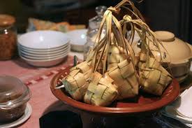The fabric is strong, durable, and if cared for properly, will be long lasting. Ketupat Hashtag On Twitter