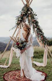 Maria's wedding arbour | atlantis wedding. Choosing The Right Flowers For Your Wedding Reception Wedding Guide Blog