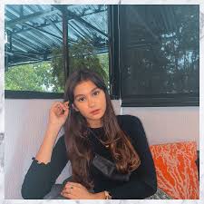 Sosok dinda kirana mendadak jadi perbincangan karena baru saja menjalani operasi kista, penyakiy yang ia derita. Biodata Zoe Abbas Jackson Agama Keluarga Umur Film Pemeran Nana Di Sinetron Buku Harian Seorang Istri Portal Kudus
