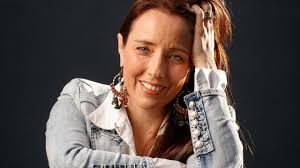 Radio Ratings: ABC, FIVEaa and Mix 102.3 Ali Clarke