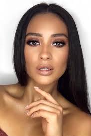 Hollywood S Latest Beauty Trend Is So Flattering Hair Beauty Makeup Looks Beauty
