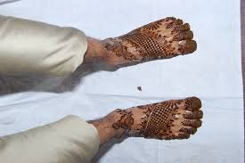 Henna Designs On Groom Feet Mehandi Designs Leg Henna Henna Designs