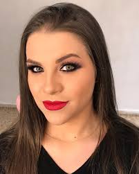 Amanda Thalia Makeup