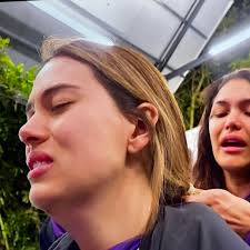 La capitana de Alpha se corta el cabello 😳