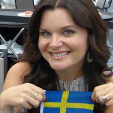 Winsor Harmon är tillbaka i Glamourstudion och spelar in. Han avslöjade det  för bara timmar sedan. Man vet inte hur många avsnitt det gäller, men kul  att återse Thorne ånyo