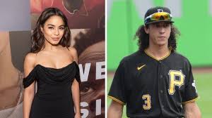 Nov 06, 2020 · american actress, recording artist well, vanessa hudgens, that's one way to help pass the time. Vanessa Hudgens Macht Es Offiziell Cole Tucker Ist Ihr Neuer Freund