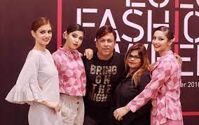 Best Bridal Makeup Artist Thrissur Shafeenaz Beauty Hair Makeup Studio Best Bridal Makeup Bridal Makeup Bridal Makeup Artist