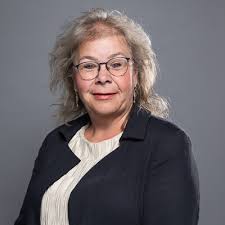 Handelsabteilungen mit den Produktmanager Commodities Ethnic Food  Mediterran Tiefkühl Fisch