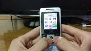 Sony Ericsson T303 Throwback - YouTube