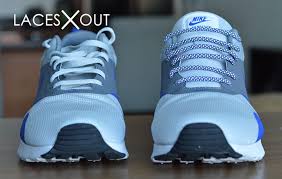 This creates the first bar. 10 Ways To Lace Your Nike Air Max Sneakers Lacing Guide