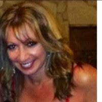 Lina Bell's Instagram, Twitter & Facebook