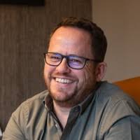 1300+ "Thomas A." profiles