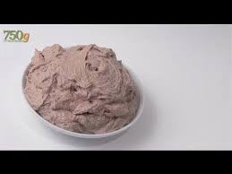 Recette De La Creme Au Beurre Pralinee A La Meringue Italienne 750 Grammes Youtube