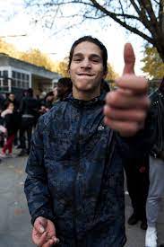Moha la squale, de son vrai nom mohamed bellahmed, né le à créteil, est un rappeur français. Moha La Squale Wallpapers Wallpaper Cave