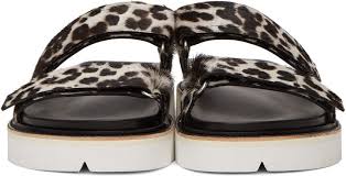 Reign ~ women's classic closed toe slip on low top fashion sneaker casual loafer. Rcyzi48p Fvssm