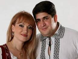 Acesta este, potrivit lui corneliu botgros, motivul real al divorţului intentat de soţia sa, adriana ochişanu. Cornel Botgros E Categoric Nu Ne Vom Impaca Niciodata Marturisirile Artistului De Dupa Divort