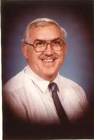 Wesley Rader's Instagram, Twitter & Facebook