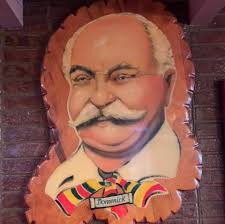 Domenicks Pizza House