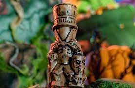 New Haunted Mansion Tiki Mug For Halloween Coming To Disneyland Hatbox Ghost Haunted Mansion Disneyland Tiki