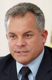 Vezi aici mai jos pe site serialul vlad sezonul 1 episodul 13 din data de 20 mai 2019 hd. Vladimir Plahotniuc Wikipedia